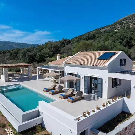 Ionian Infinity * Αγία Ευφημία